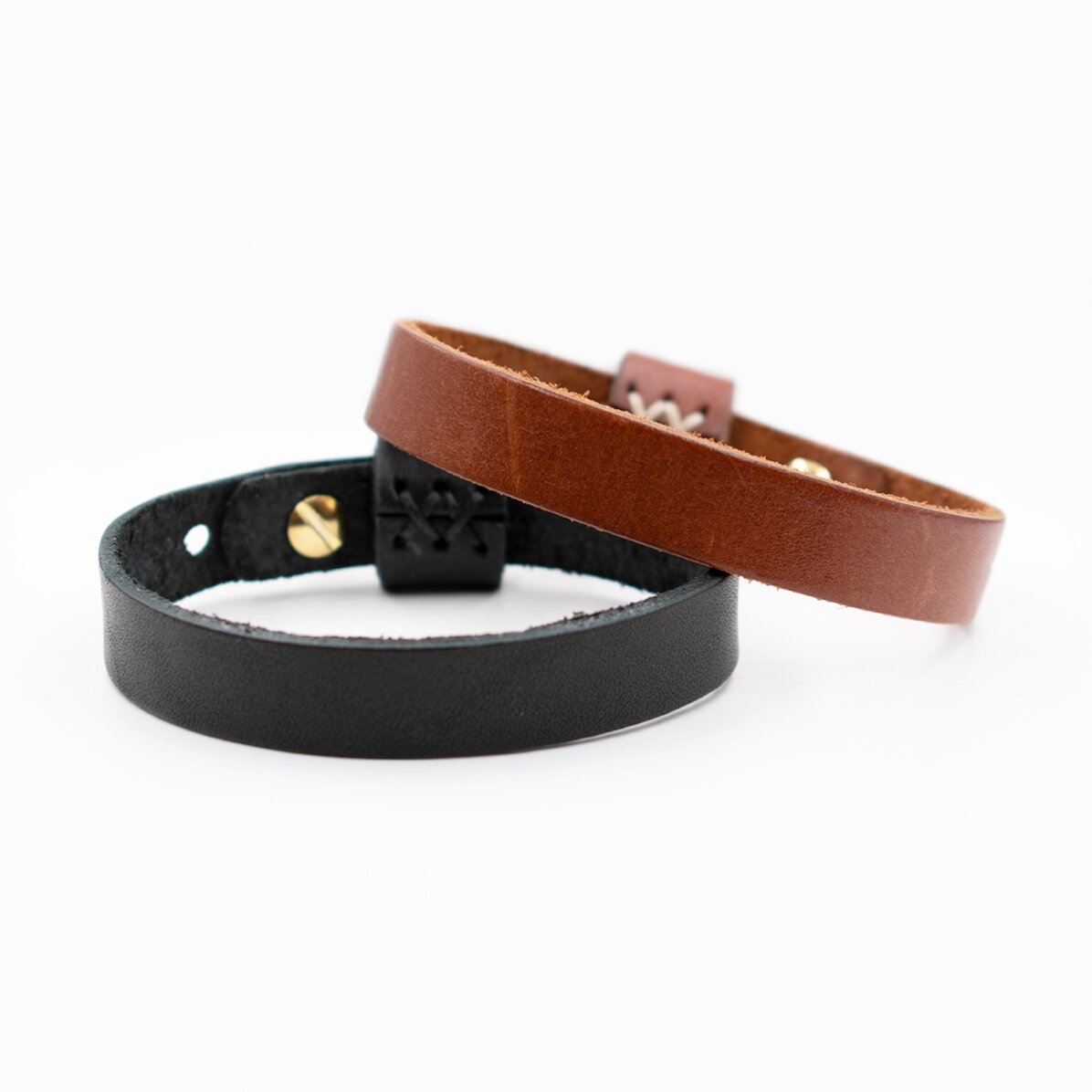 Bracelet en cuir personnalisé avec un message - Propriété de Mme