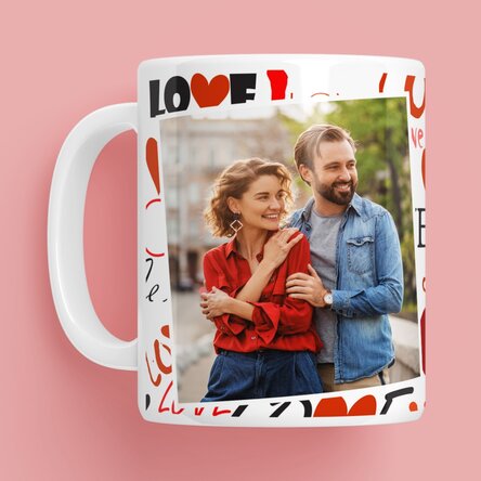 Tasse personnalisée avec le texte « Love » et une photo
