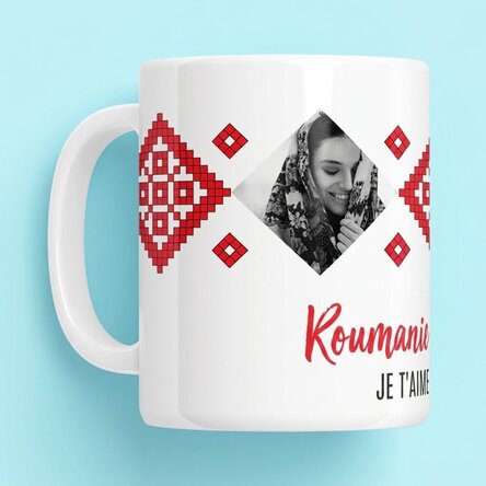 Tasse personnalisée avec 2 photos et un texte - Je t'aime passionnément !