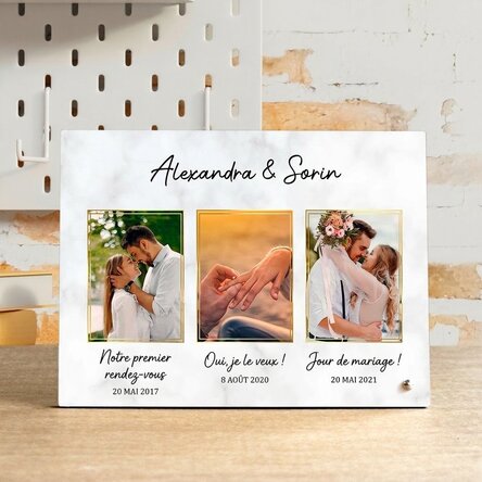 Cadre photo de bureau personnalisé avec 3 photos et un texte - Our love story