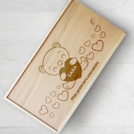 Coffret cadeau personnalisé en bois - Mes premiers souvenirs
