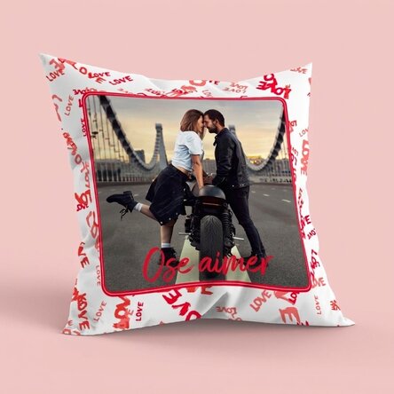 Coussin personnalisé avec 5 photos, grand format - Dare to love