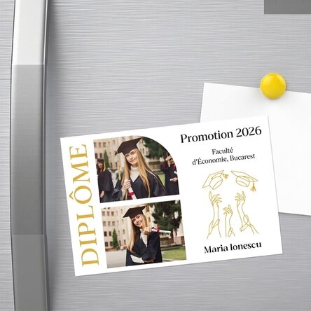 Aimant personnalisé de 15 x 10 cm avec 2 photos et un texte - Remise des diplômes