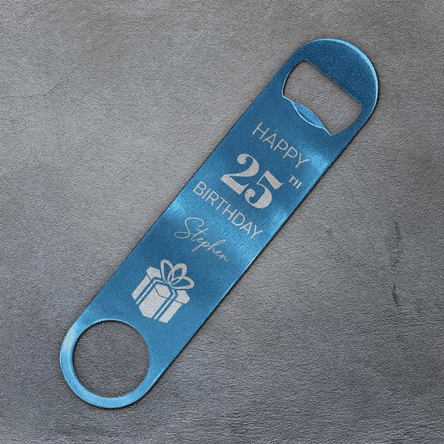 Ouvre-bouteille personnalisé avec l'inscription « Happy Birthday »