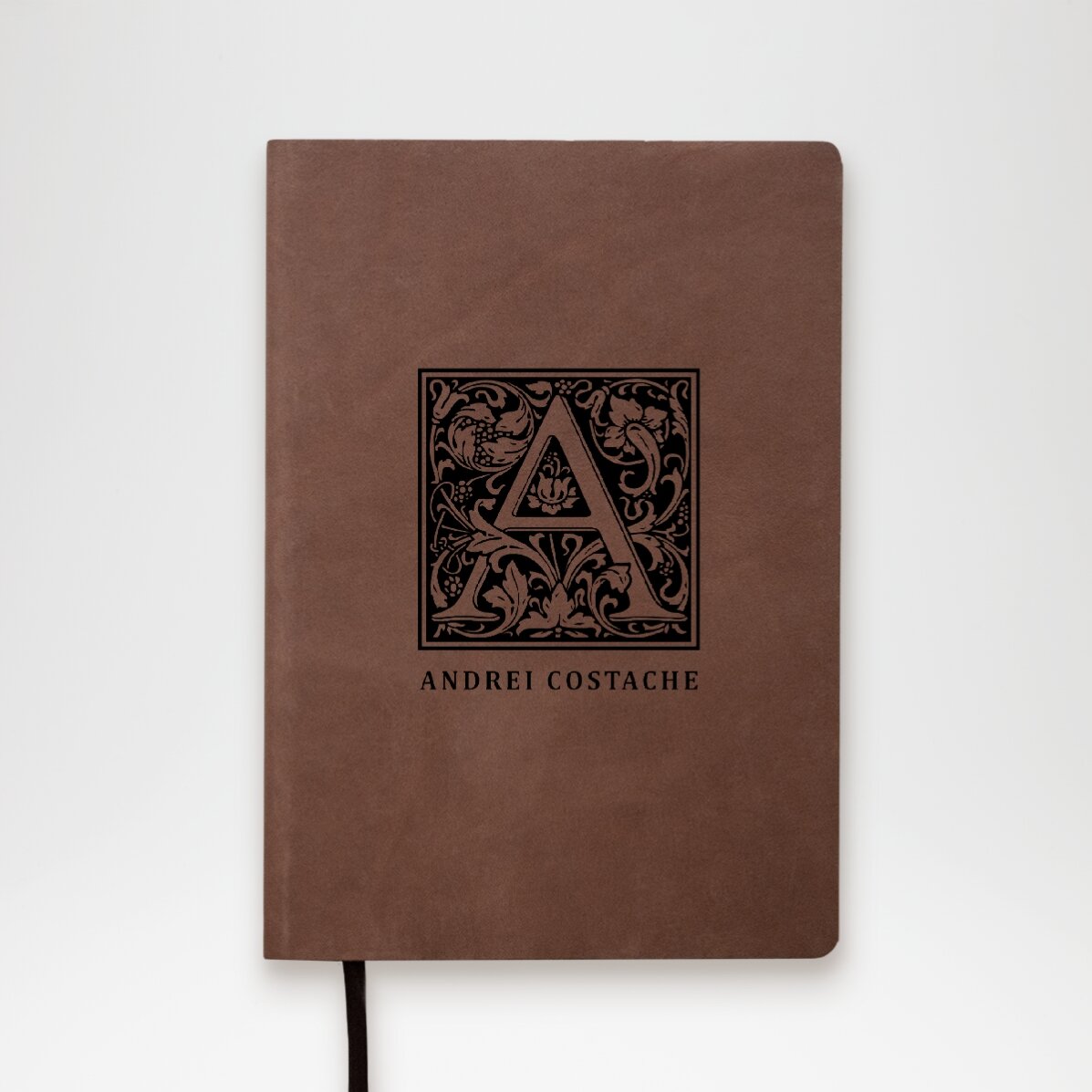 Agenda en cuir personnalisé avec monogramme et prénom pour la fête