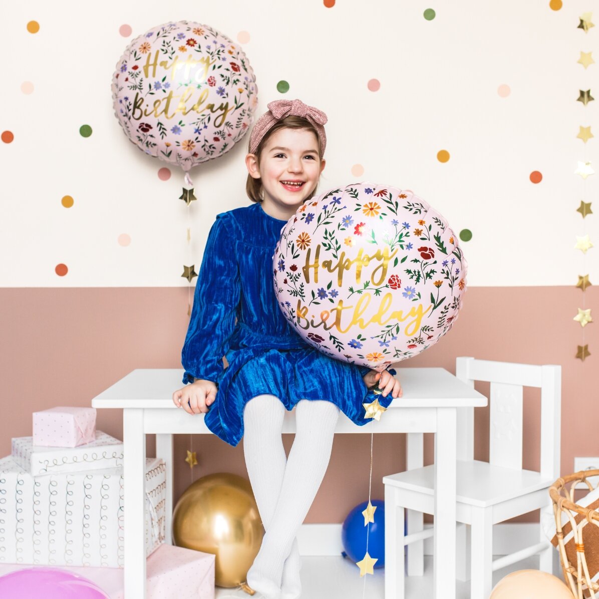Ballon - Fleurs « Joyeux anniversaire »