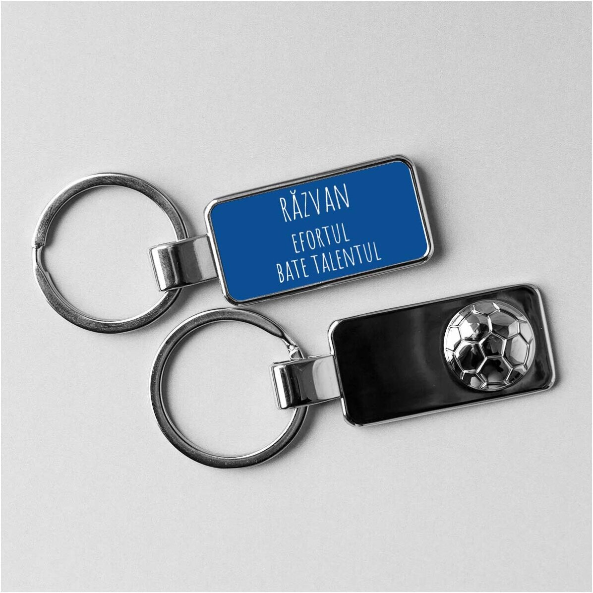 Porte-clés personnalisé avec message - modèle football