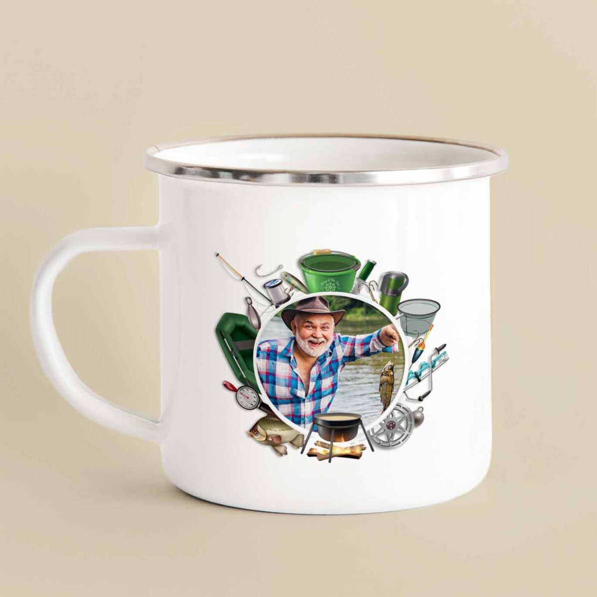 Tasse en métal émaillée avec une photo et un message pour les pêcheurs