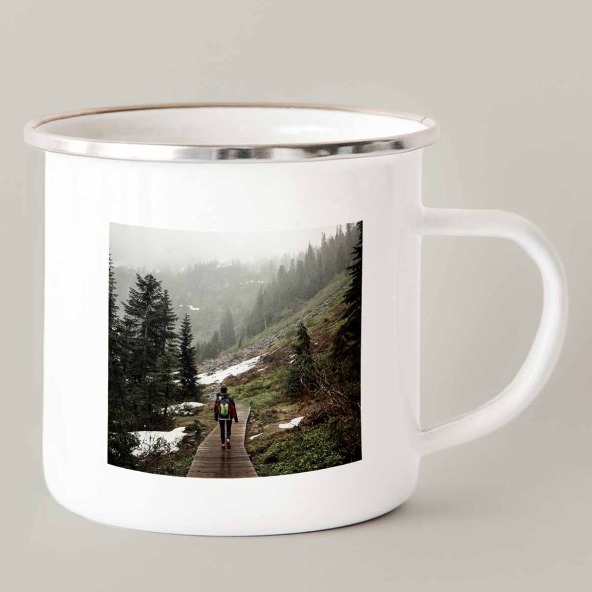 Tasse en métal émaillée personnalisée avec une photo - Collectionnez des moments, pas des objets