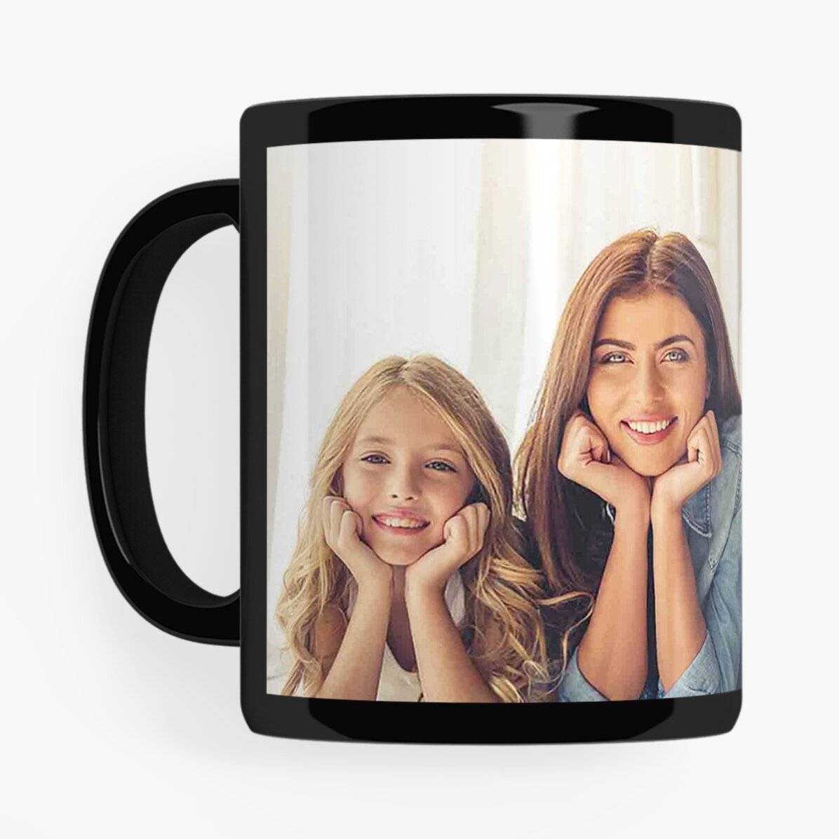 Tasse noire personnalisée avec téléchargement d