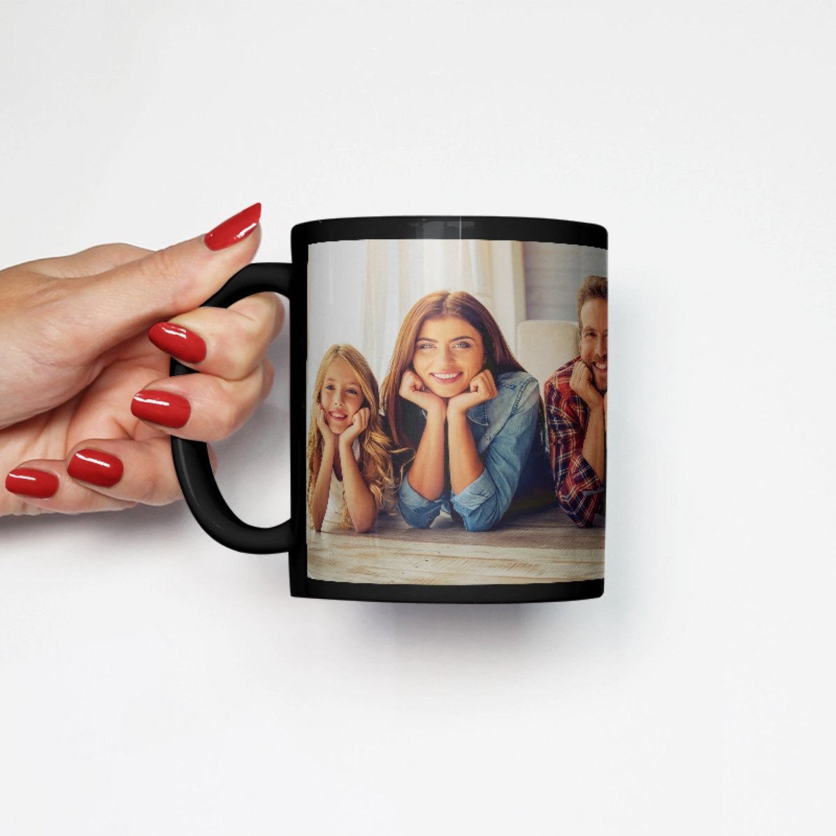 Tasse noire personnalisée avec téléchargement d
