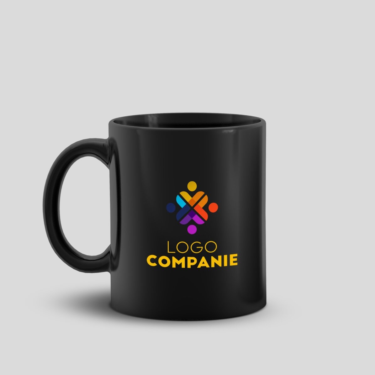 Tasse personnalisée avec un logo des deux côtés - fond noir
