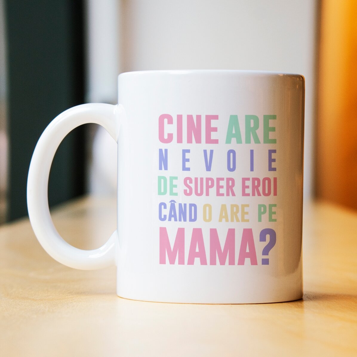 Tasse personnalisée avec message - Maman, super-héroïne aux couleurs pastel