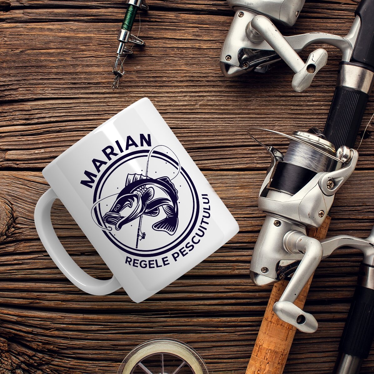 Tasse personnalisée avec texte et nom - Le roi de la pêche