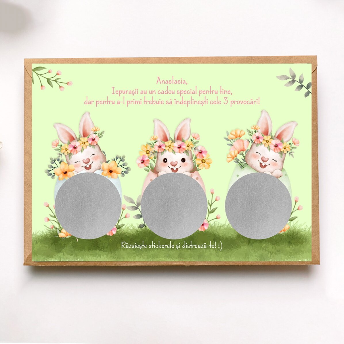 Carte à gratter personnalisée avec un message de Pâques - Les défis du lapin