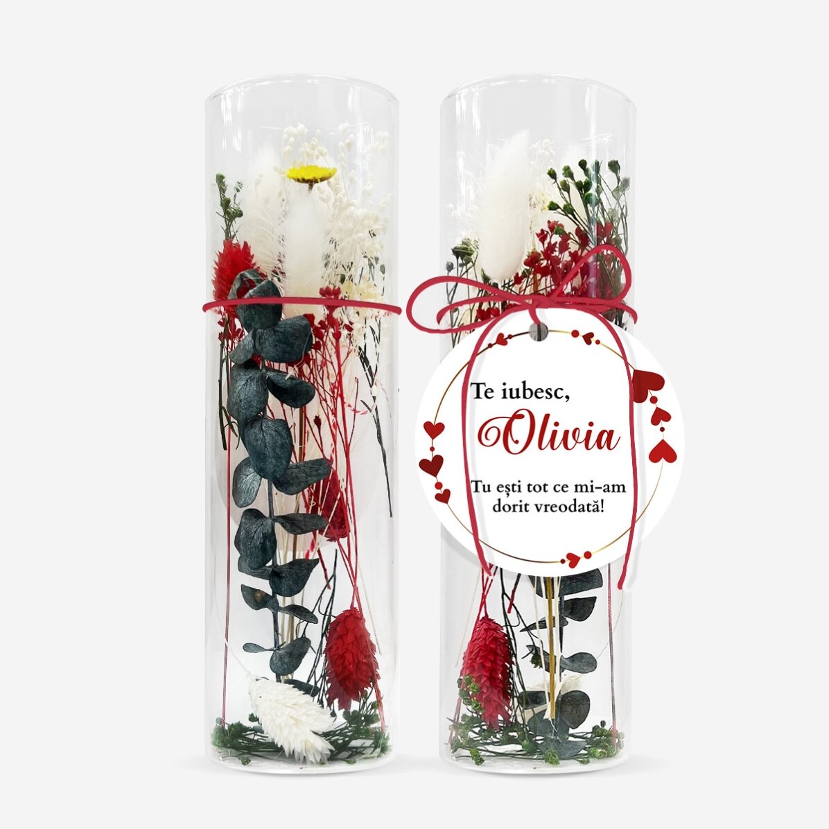 Ornement en verre avec des fleurs stabilisées, personnalisé avec l
