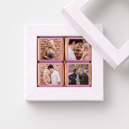 Coffret cadeau contenant 4 mini-chocolats personnalisés avec des photos