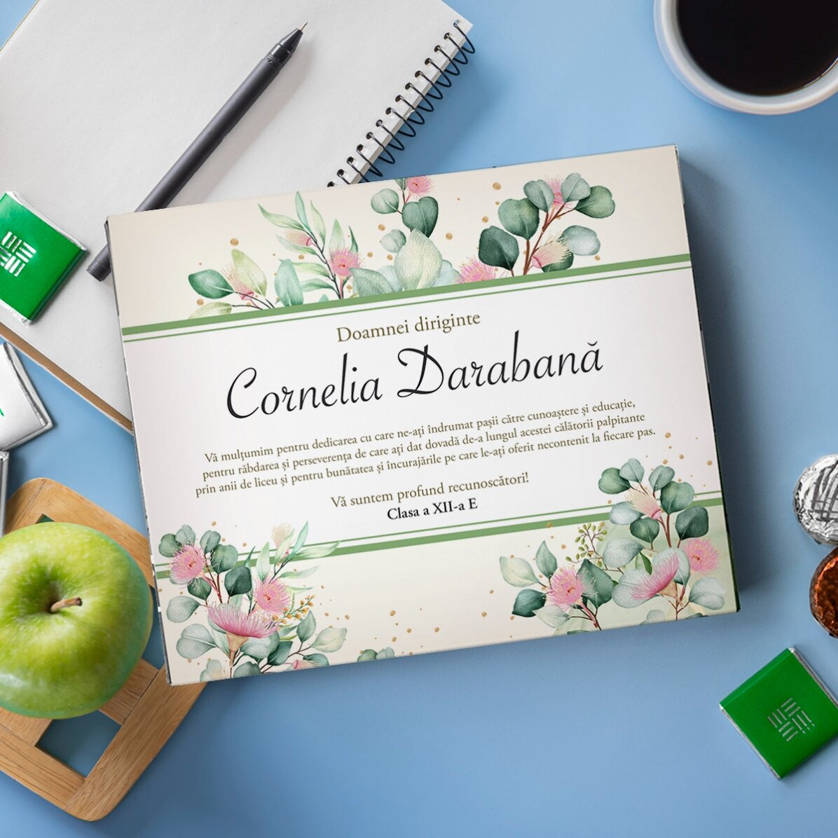 Boîte de bonbons personnalisée avec un message de remerciement pour la professeure principale