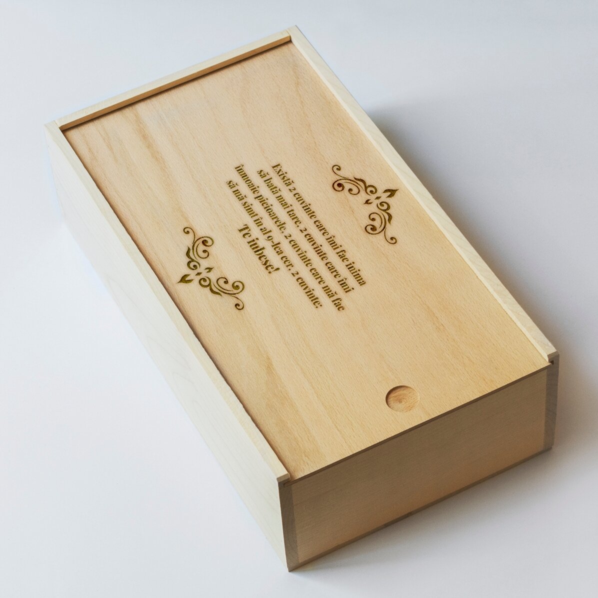 Coffret cadeau personnalisé en bois avec message
