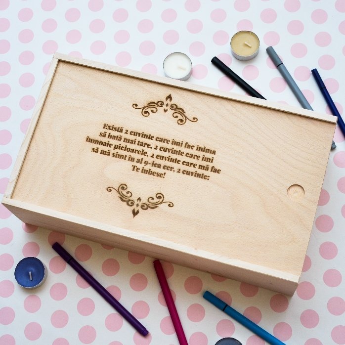 Coffret cadeau personnalisé en bois avec message