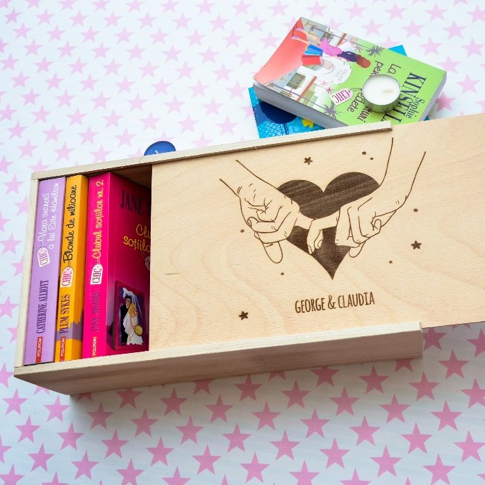 Coffret cadeau personnalisé en bois - Une histoire à deux