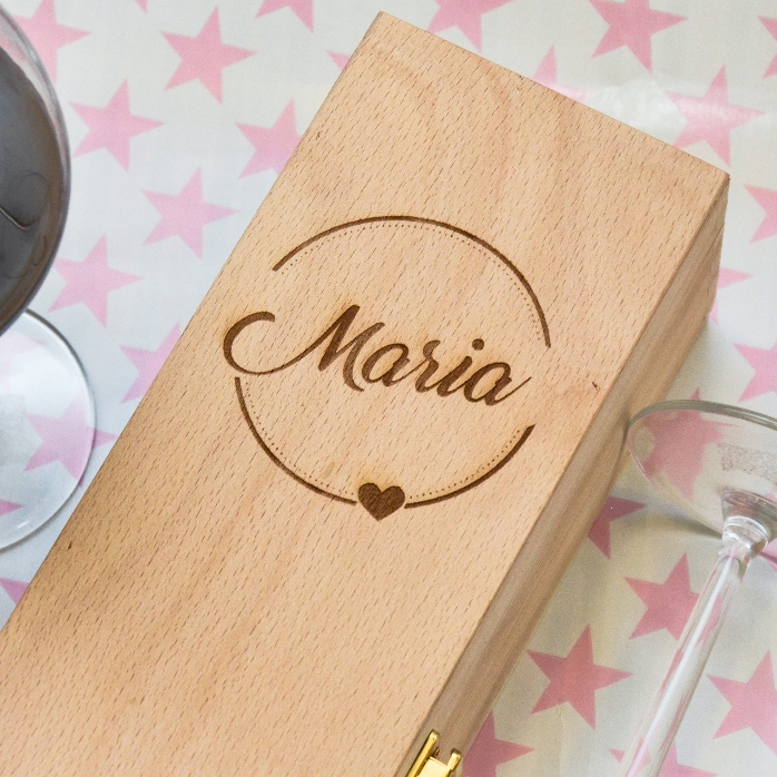Coffret de vin personnalisé avec un nom et un texte