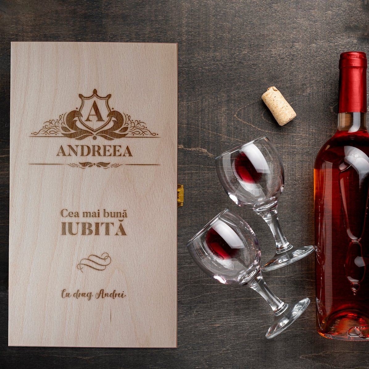 Coffret à vin personnalisé pour deux bouteilles - modèle « nom vintage »
