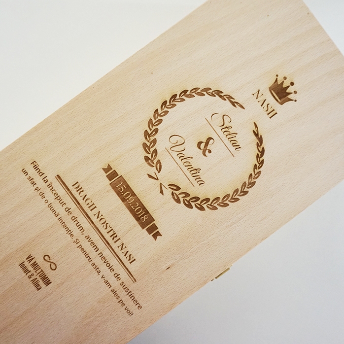 Coffret à vin personnalisé pour deux bouteilles, destiné aux parrains et marraines