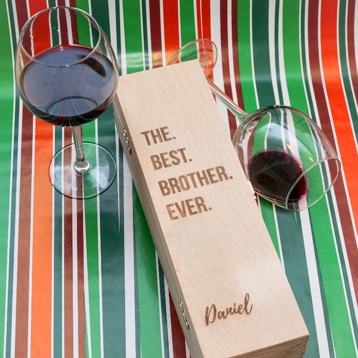 Caisse de vin personnalisée - « the best brother ever »