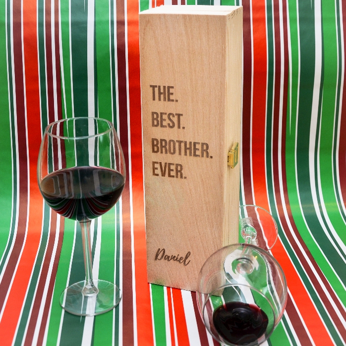 Caisse de vin personnalisée - « the best brother ever »