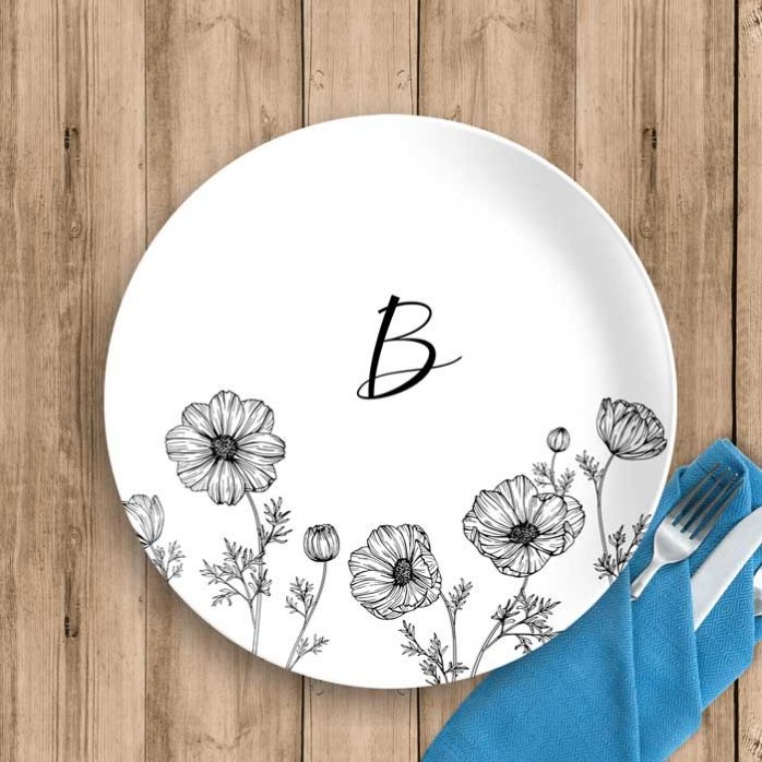 Assiette personnalisée avec une initiale et un texte - Flowers