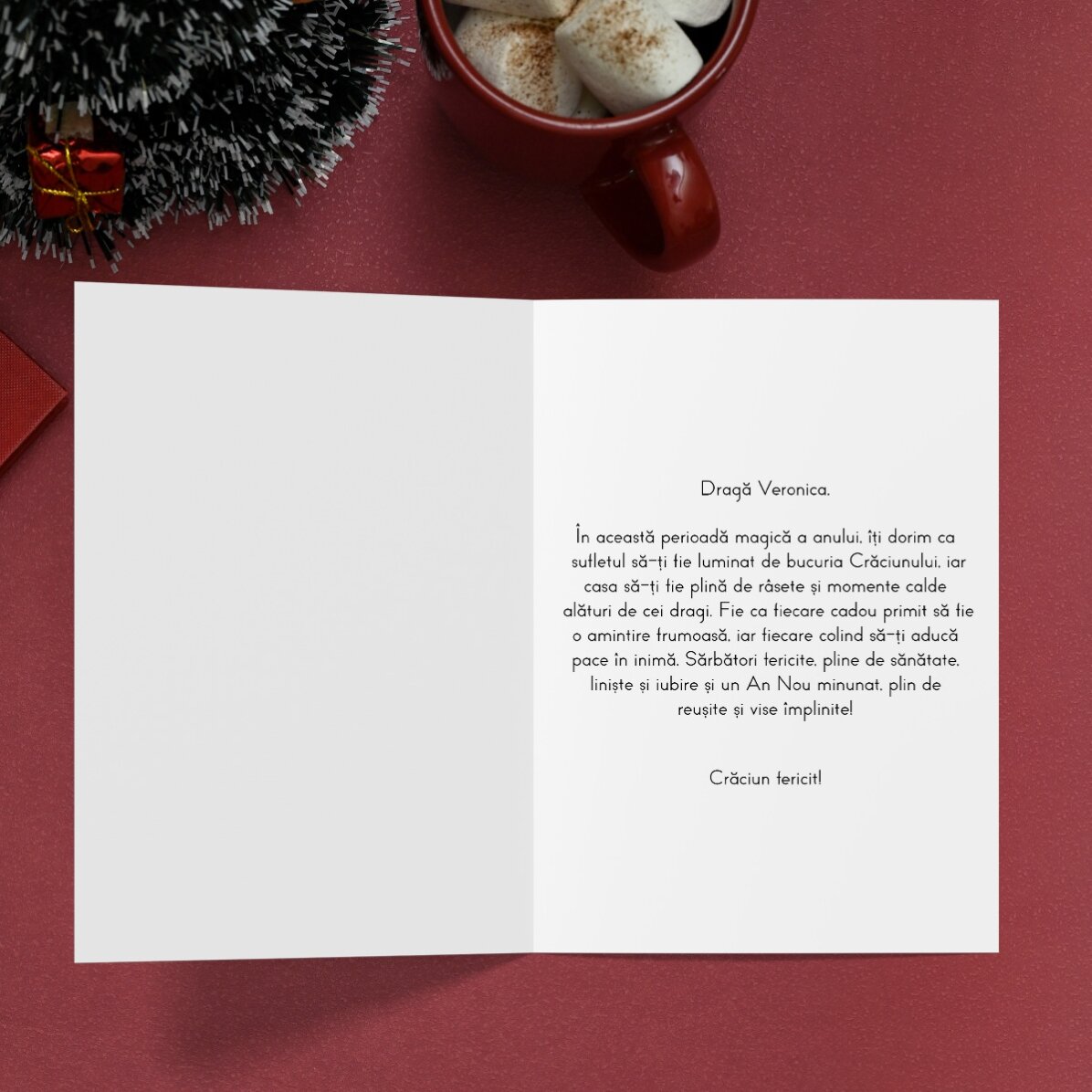 Carte de Noël personnalisée - chaussettes sur la cheminée