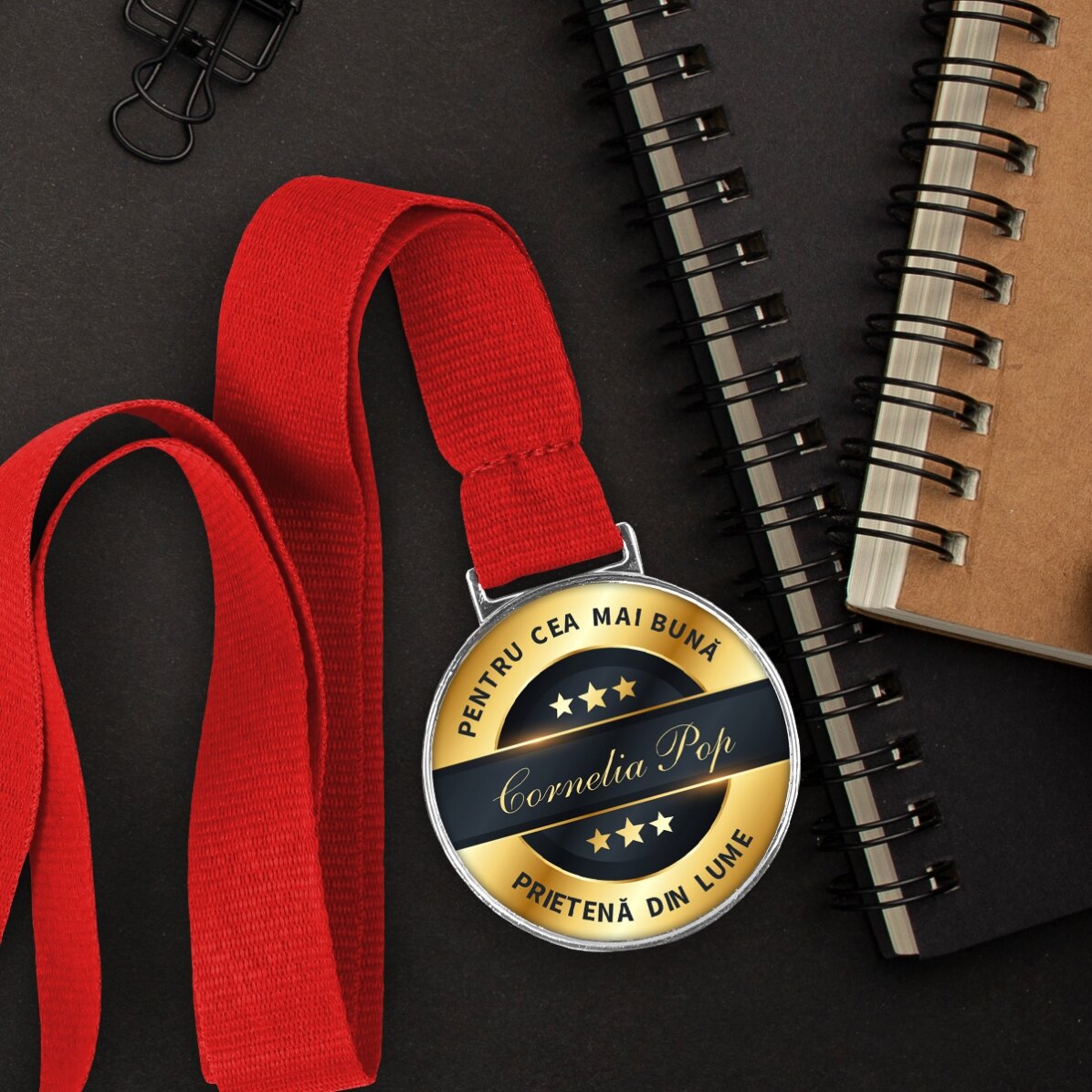 Médaille personnalisée avec inscription - The best