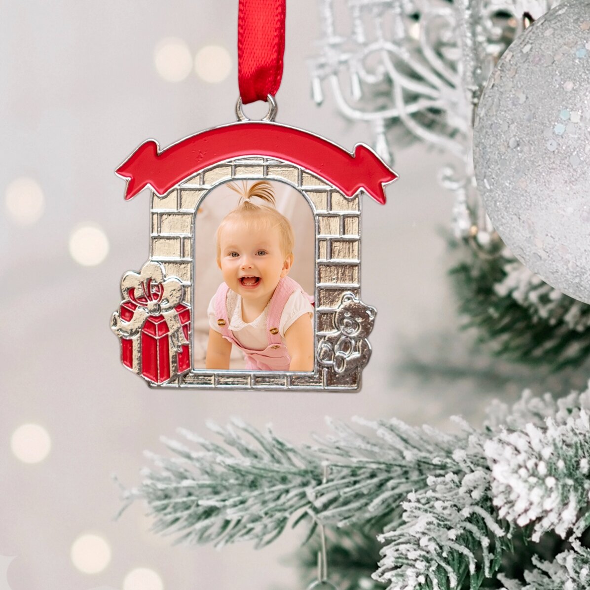 Décoration de sapin personnalisée avec une photo - modèle « Cheminée »