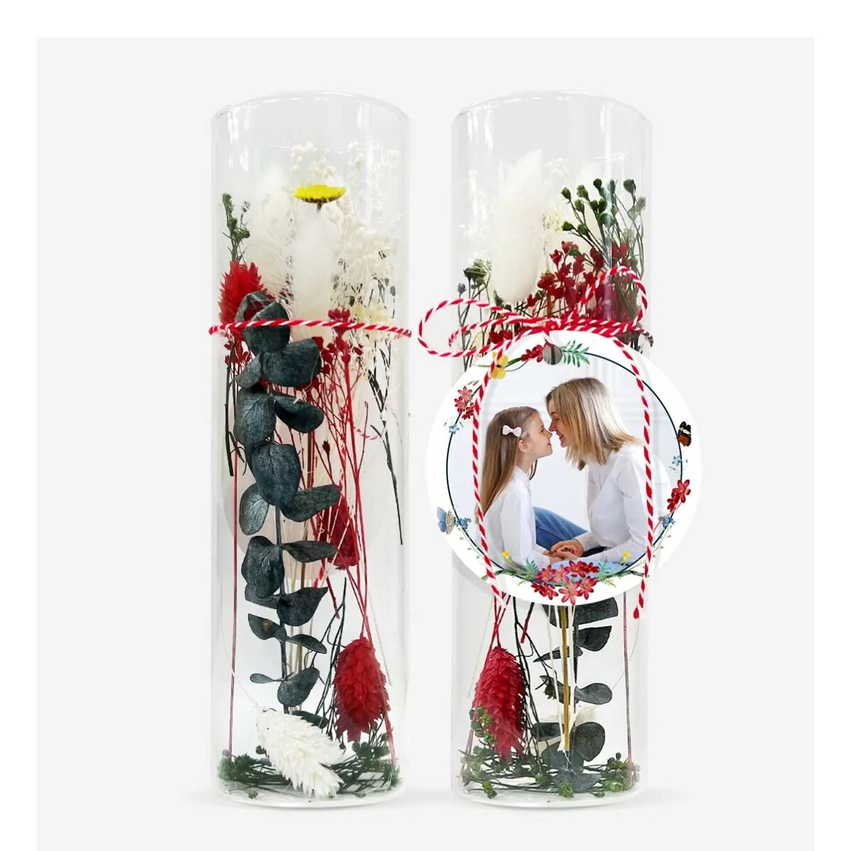Décorations en verre avec des fleurs stabilisées personnalisées