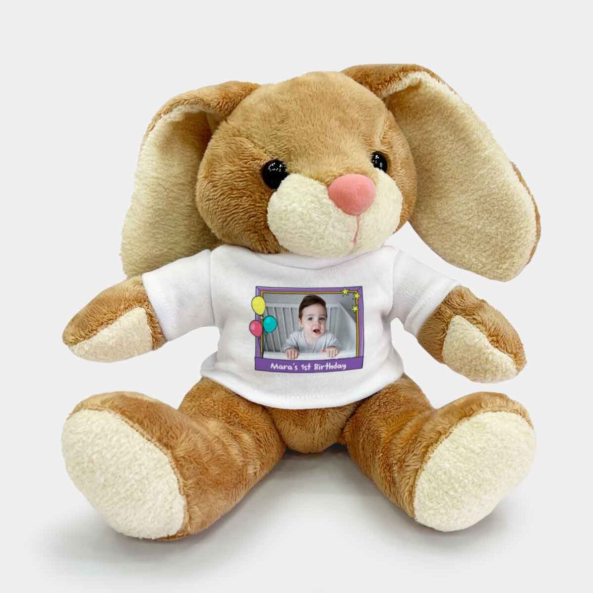 Lapin personnalisé avec une photo et un message : « Joyeux anniversaire, mon petit ! »