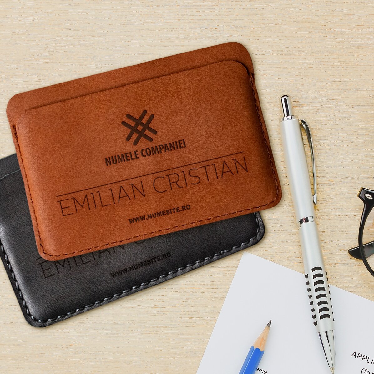 Portefeuille en cuir personnalisé avec logo et prénom