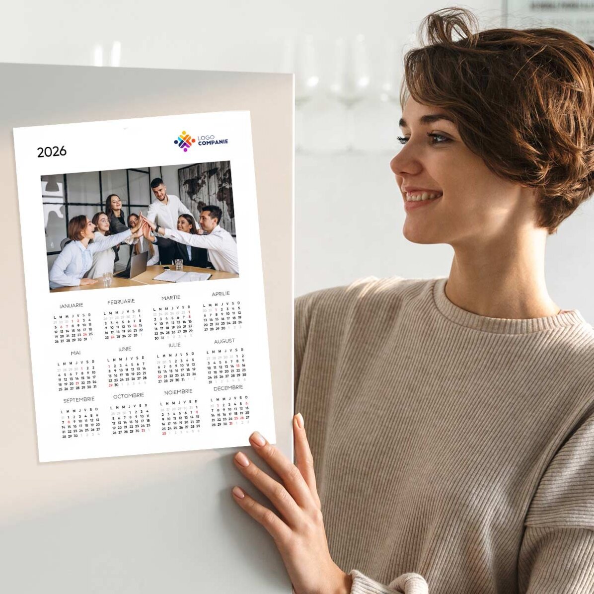 Affiche-calendrier personnalisée avec un logo et une photo