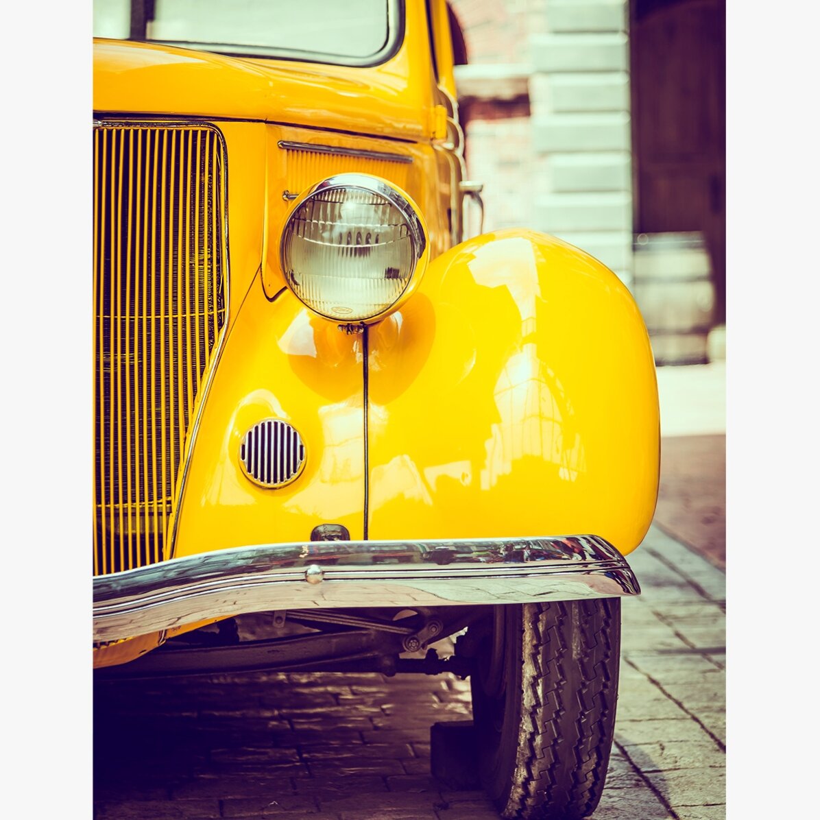 Affiche « Voiture jaune vintage »