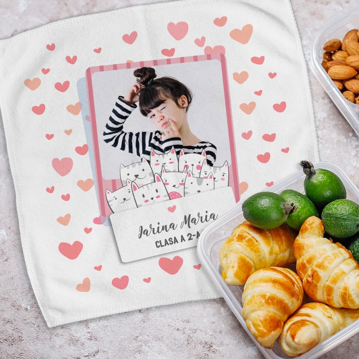 Serviette personnalisée avec nom et photo - Kitty