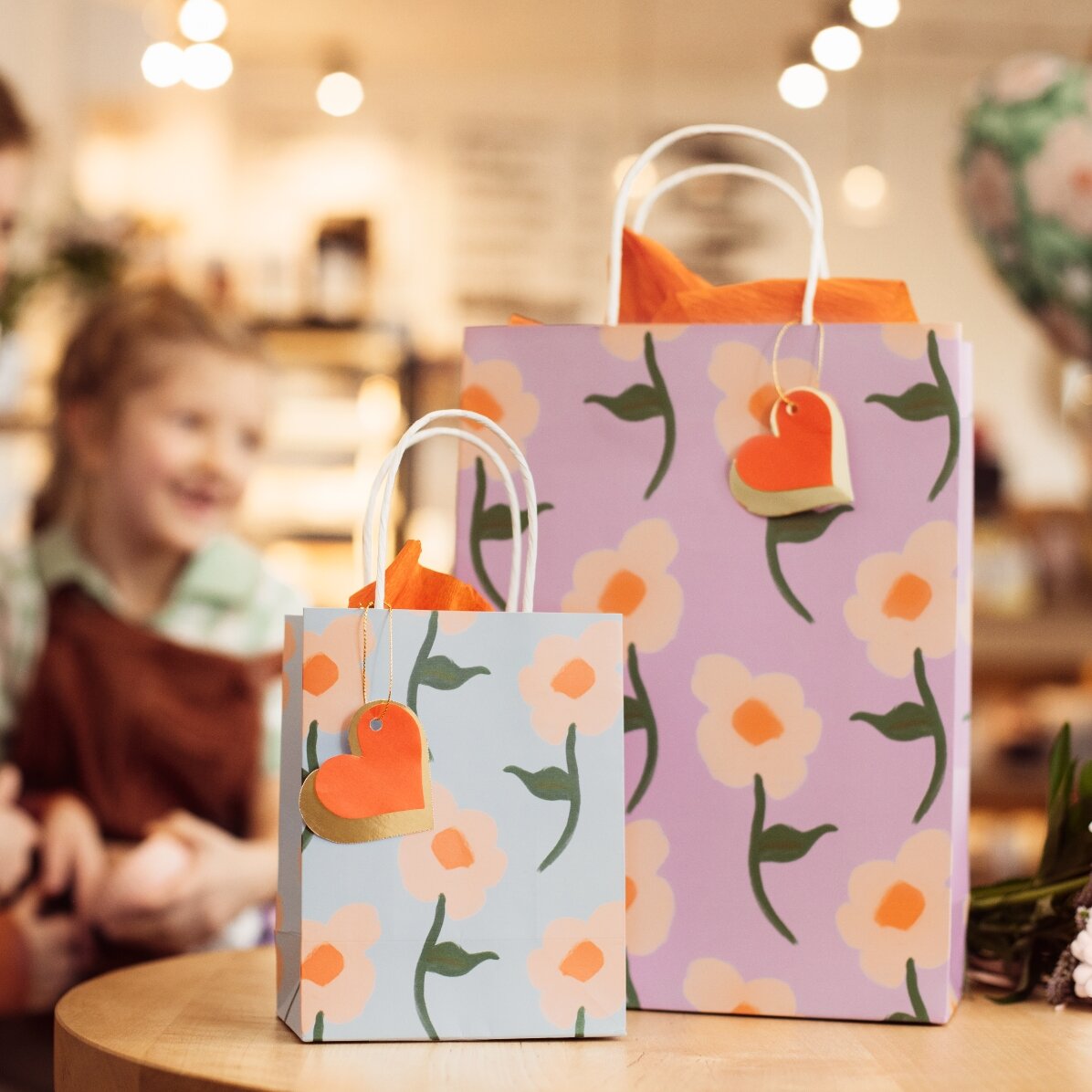 Sachet cadeau - motif floral varié