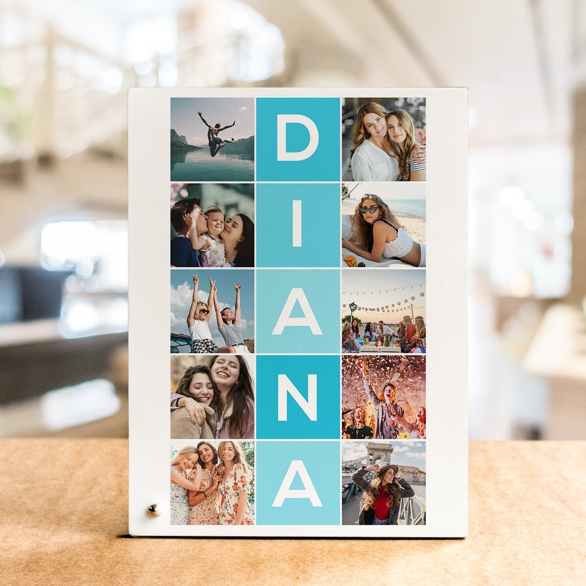 Cadre photo de bureau personnalisé pouvant accueillir 10 photos et un prénom de 5 lettres à la verti