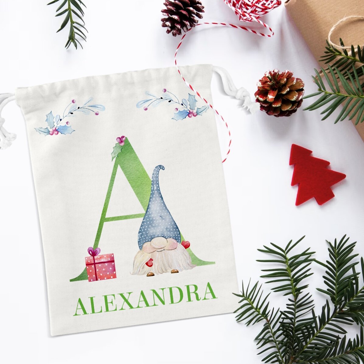 Petit sac cadeau personnalisé avec une initiale et un prénom