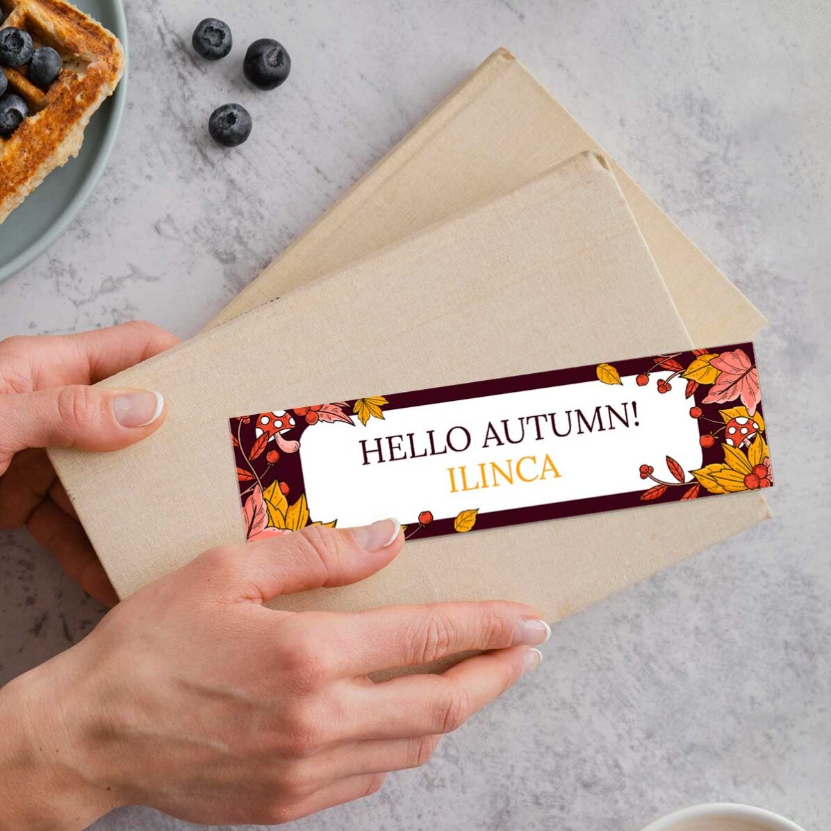 Personalised bookmark with message - Hello Autumn!