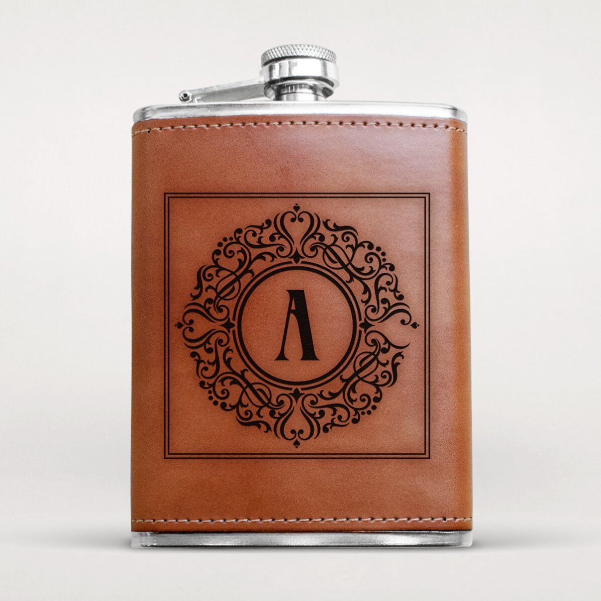 Flacon de poche personnalisé recouvert de cuir - Elegant Monogram
