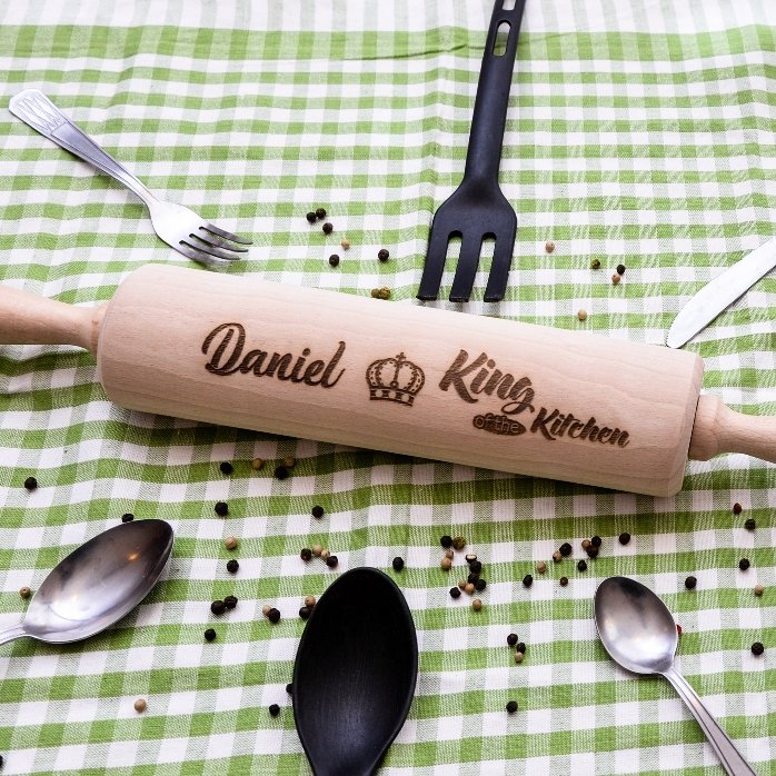 Lame à pâte en bois personnalisée - King of the Kitchen