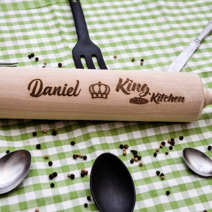Lame à pâte en bois personnalisée - King of the Kitchen