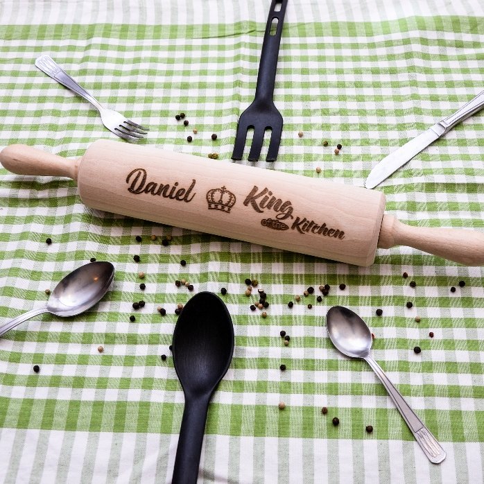 Lame à pâte en bois personnalisée - King of the Kitchen