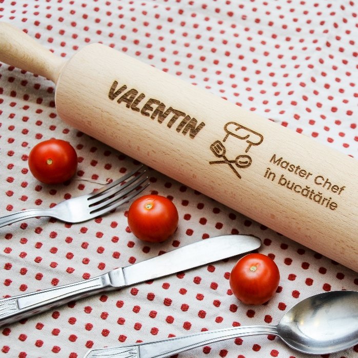 Rouleau à pâtisserie en bois personnalisé - MasterChef dans la cuisine