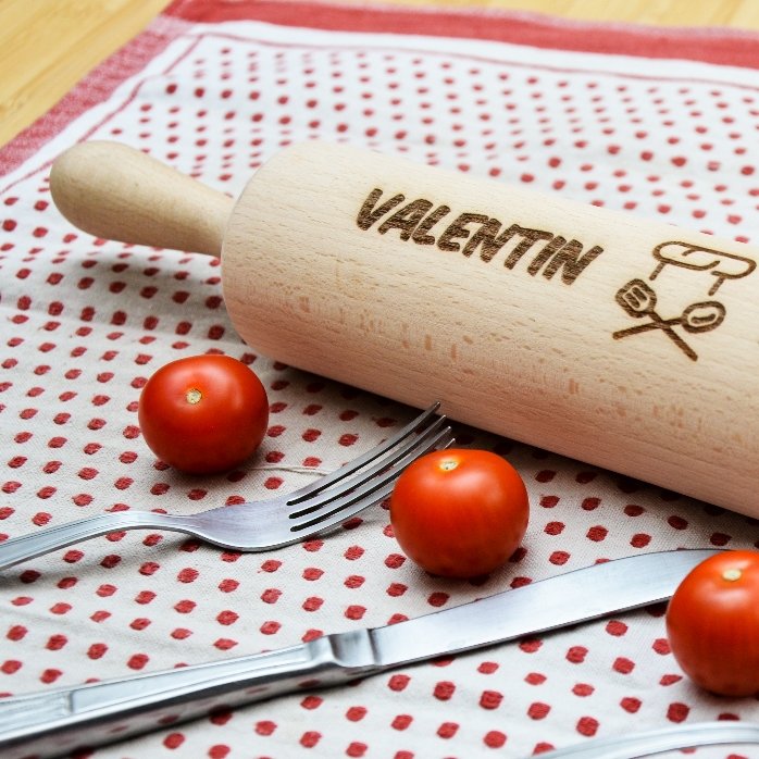 Rouleau à pâtisserie en bois personnalisé - MasterChef dans la cuisine